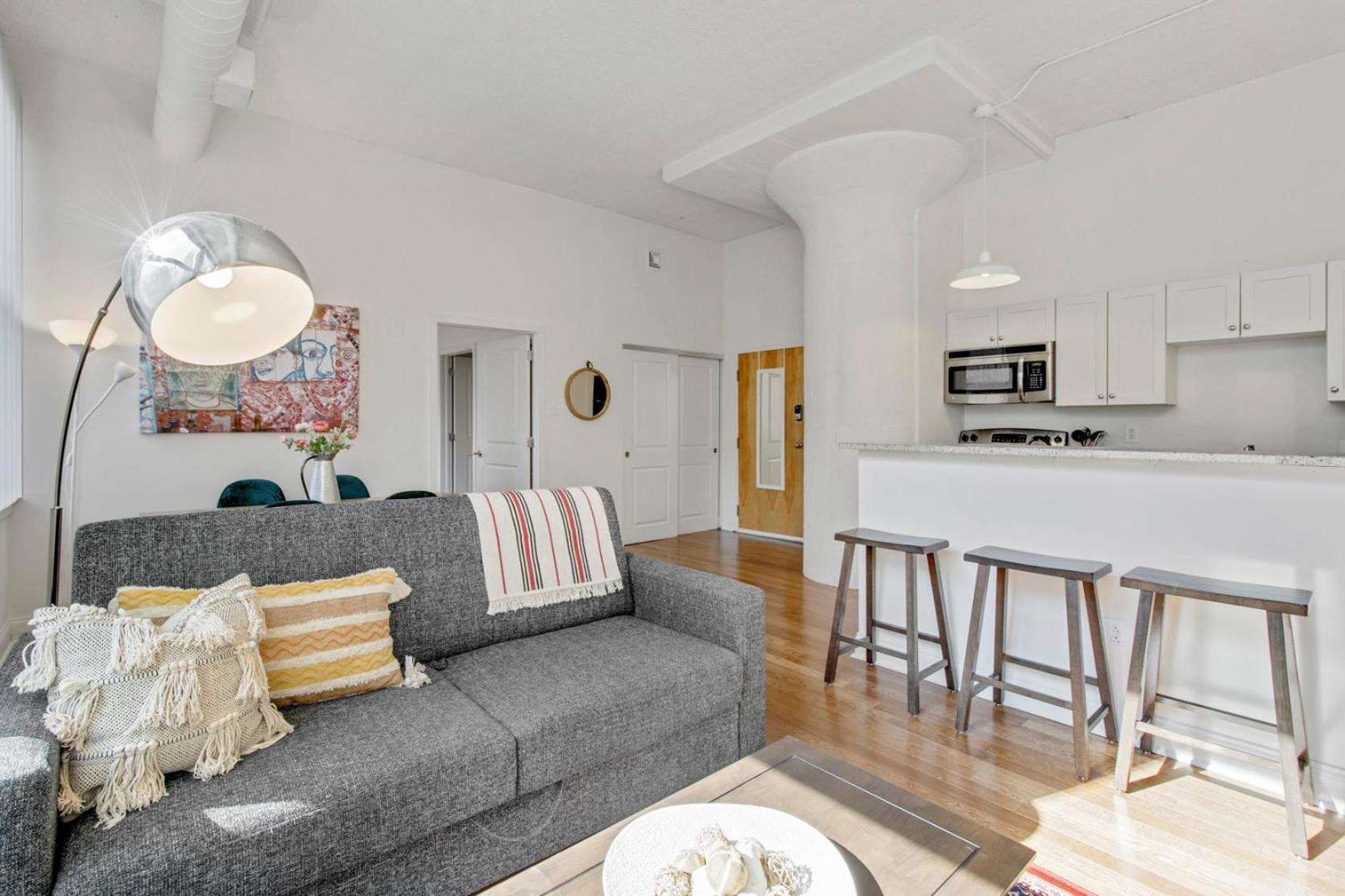 Sleeps 4! 2Br, Gym, Free Parking, Close To Major Attractions Philadelphia Luaran gambar